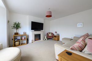 Sitting Room- click for photo gallery